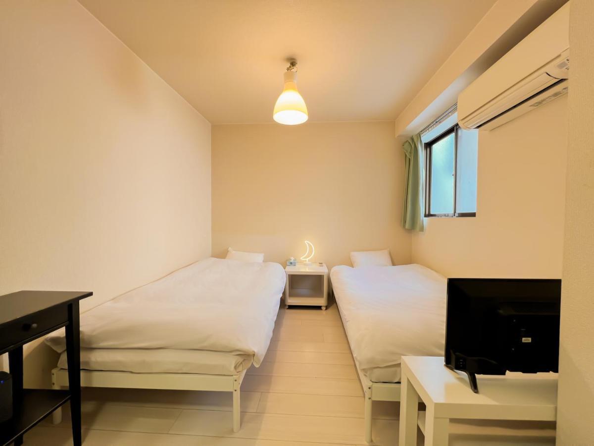 Reiwa House Apartment Осака Екстериор снимка