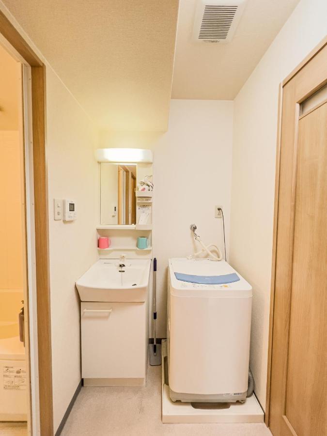 Reiwa House Apartment Осака Екстериор снимка